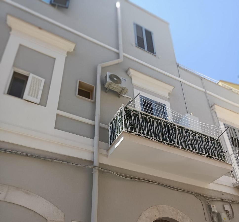 B&B La Reggia Del Sol Trani Esterno foto